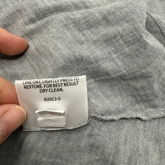 Eileen Fisher Gray Asymmetrical Hem Tunic Top 3/4 Sleeves Silk Cotton Blend EUC - Picture 8 of 8